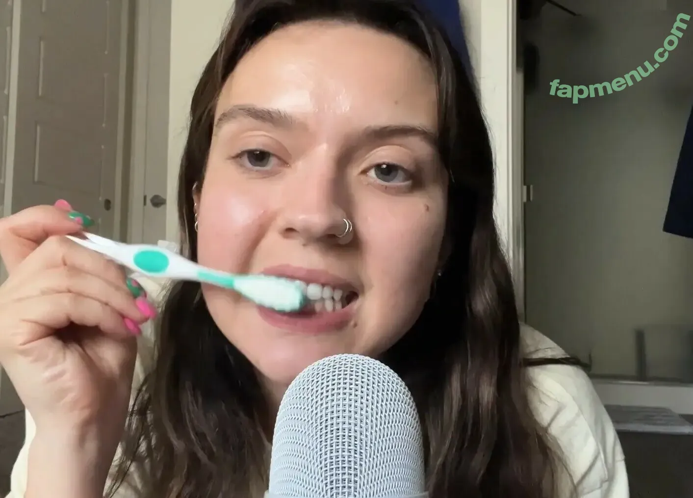 Sadie’s ASMR nude photo #0004 (sadiedoesasmr / sadiesasmr)