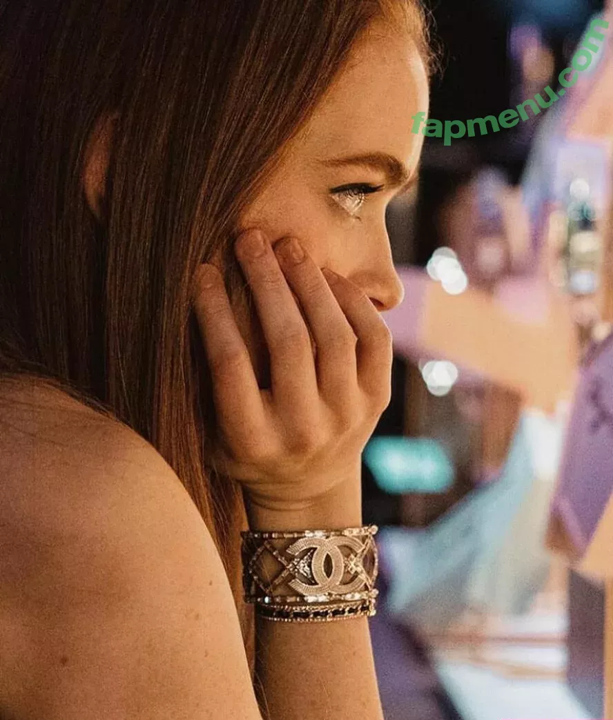 Sadie Sink nude photo #0351 (sadiesink / sadiesink_)