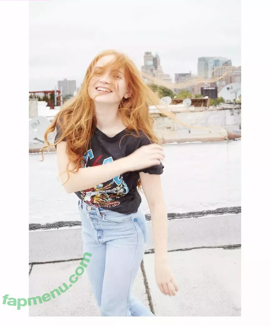 Sadie Sink nude photo #0427 (sadiesink / sadiesink_)