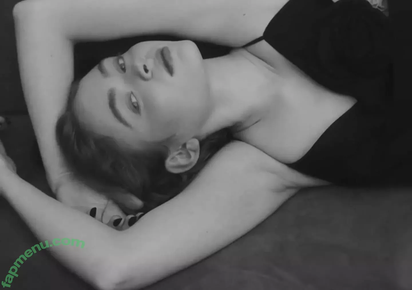 Sadie Sink nude photo #0491 (sadiesink / sadiesink_)