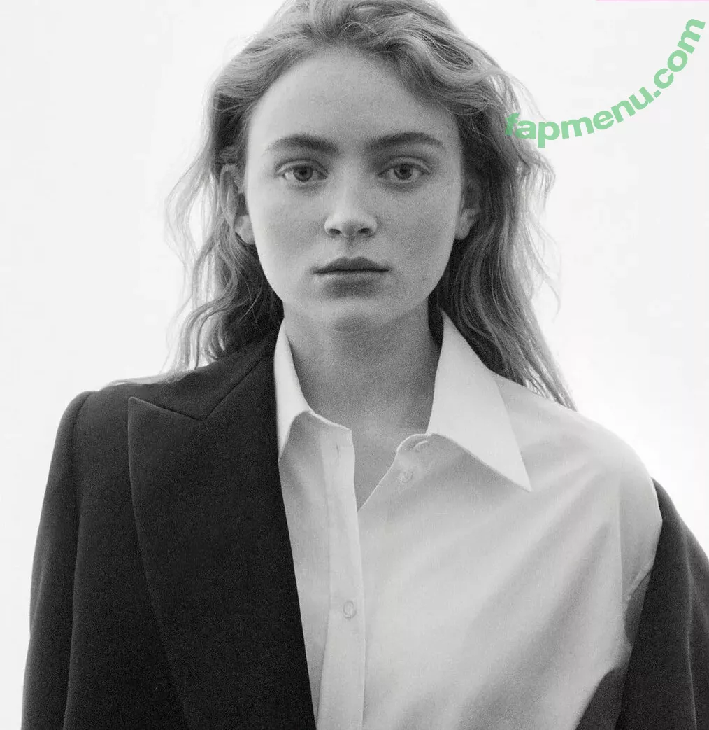Sadie Sink nude photo #0503 (sadiesink / sadiesink_)