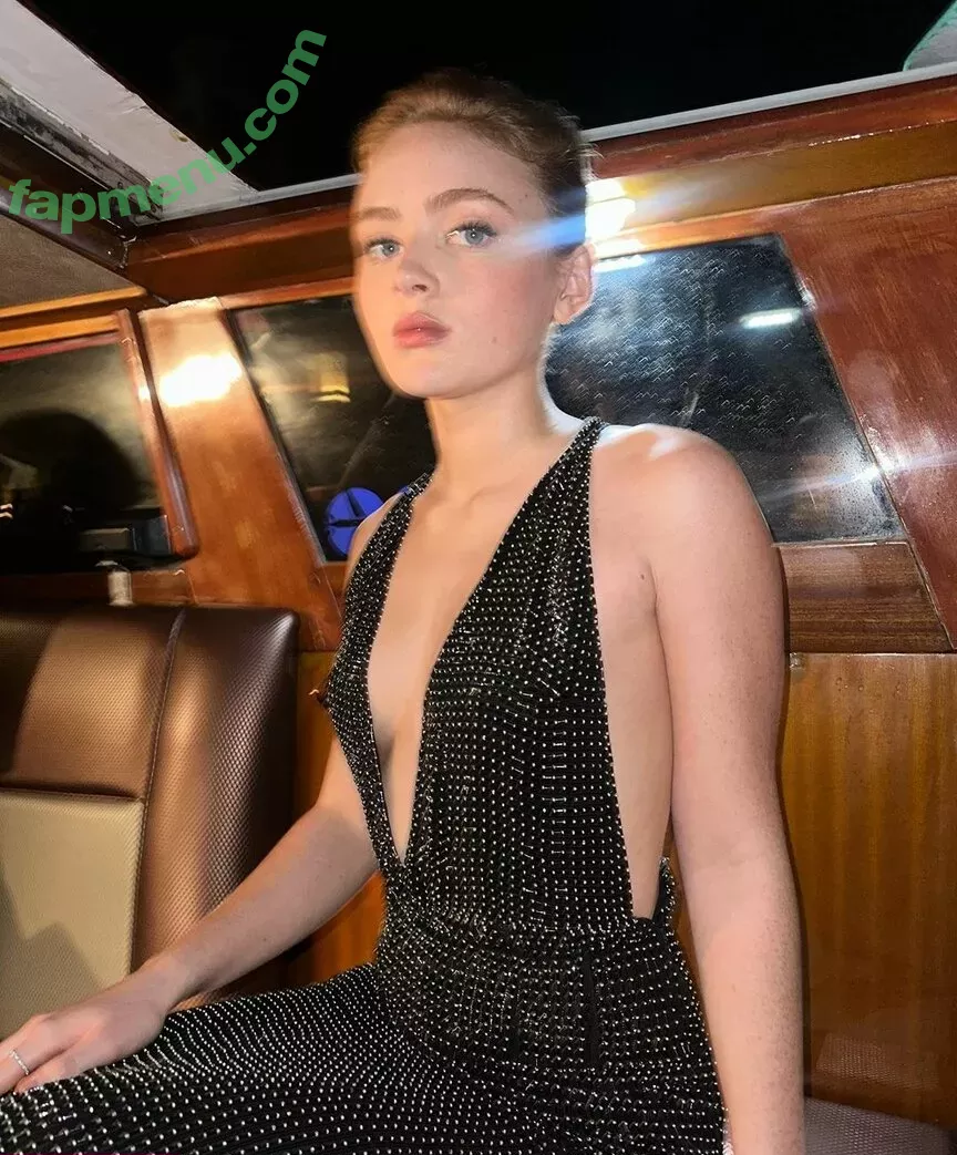 Sadie Sink nude photo #0644 (sadiesink / sadiesink_)