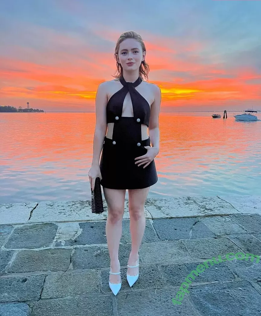 Sadie Sink nude photo #0648 (sadiesink / sadiesink_)