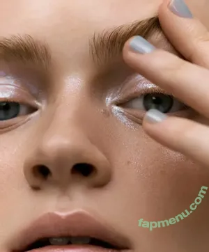 Sadie Sink / sadiesink / sadiesink_ / sadiesinkofficial nude photo #1934