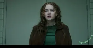 Sadie Sink / sadiesink / sadiesink_ / sadiesinkofficial nude photo #1944