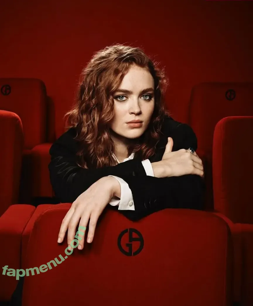 Sadie Sink nude photo #1780 (SadieSink / sadiesink_)