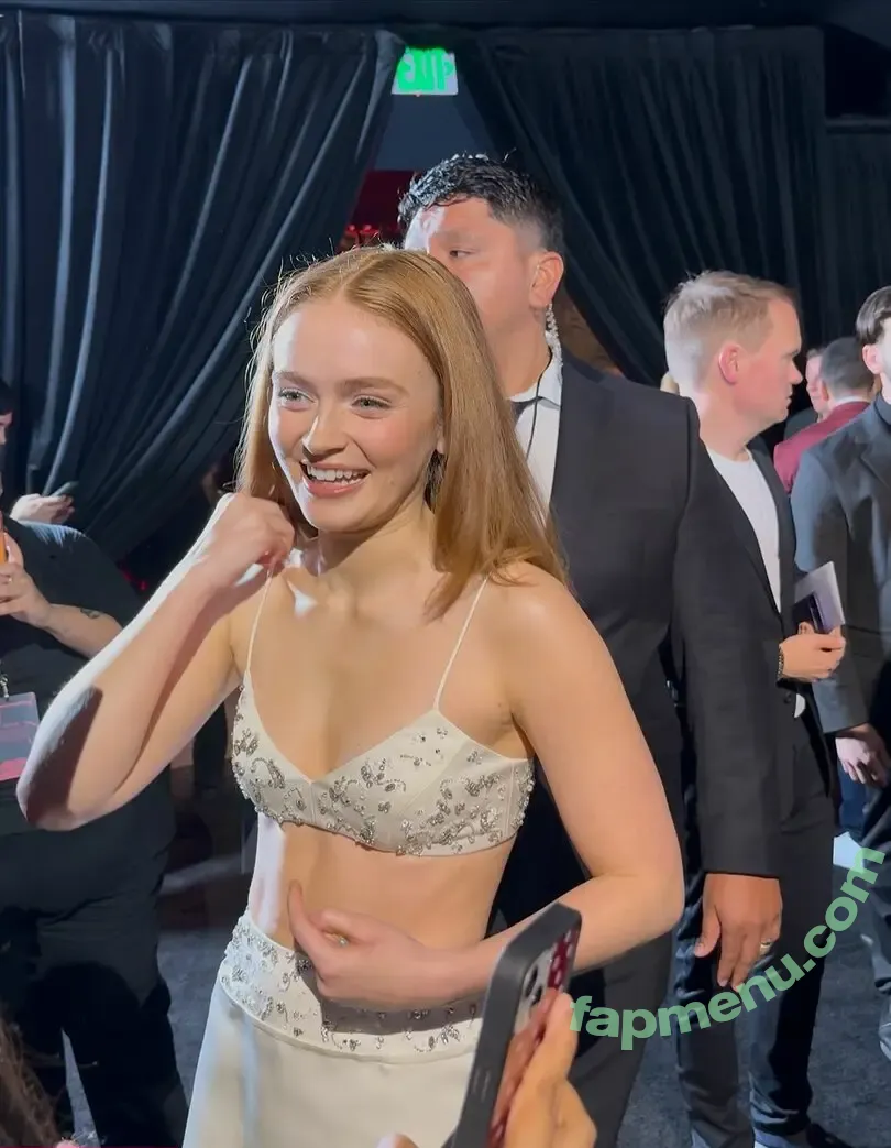 Sadie Sink nude photo #1875 (SadieSink / sadiesink_)