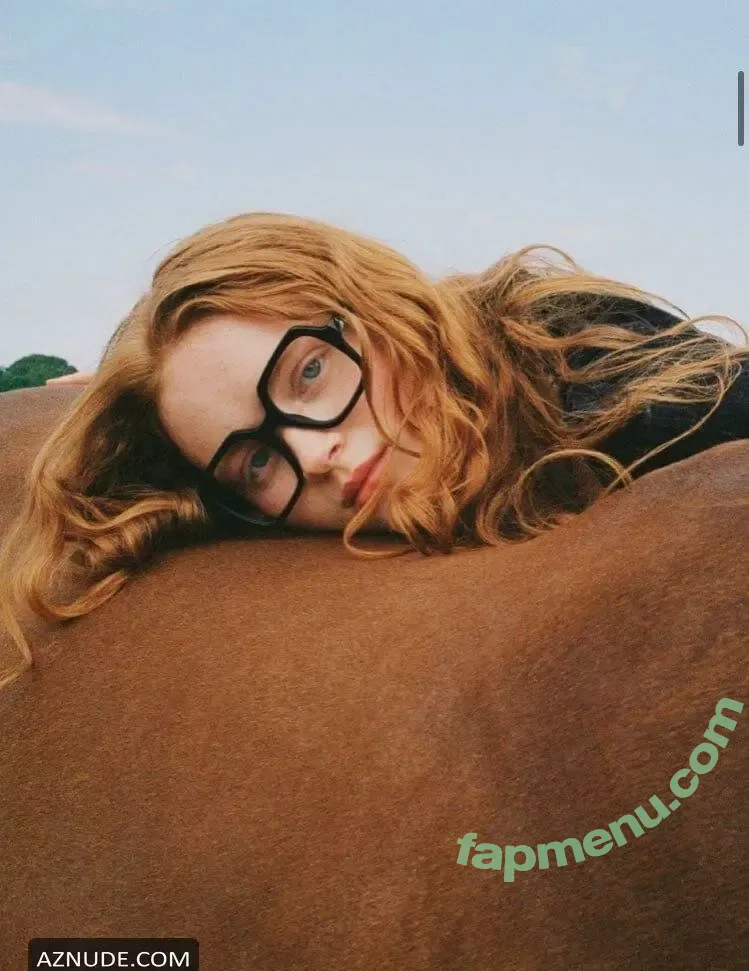 Sadie Sink nude photo #2000 (sadiesink / sadiesink_ / sadiesinkofficial)
