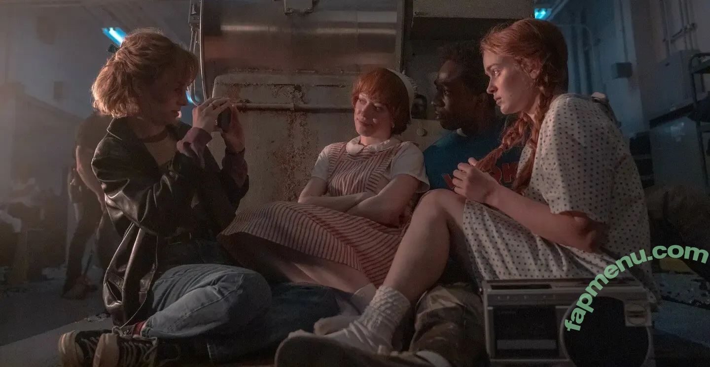 Sadie Sink nude photo #2095 (SadieSink / sadiesink_)