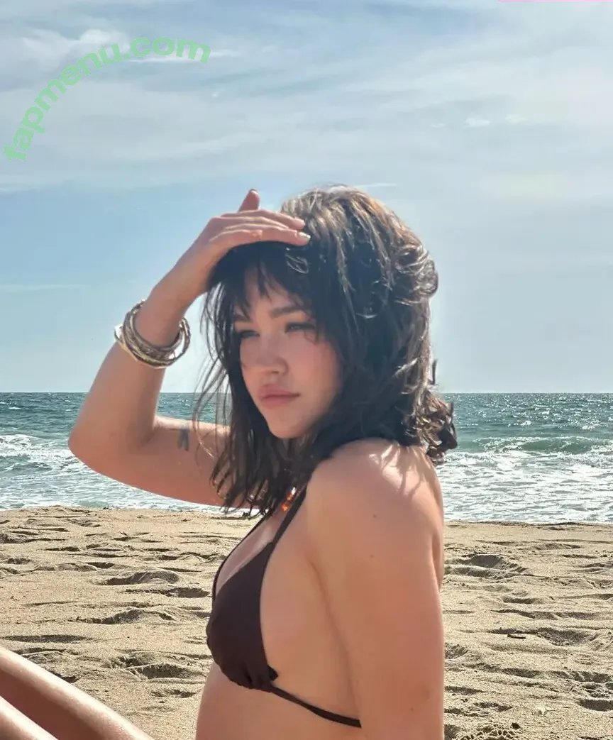 Sadie Stanley nude photo #0053 (sadieastanley)