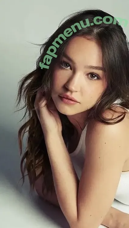 Sadie Stanley nude photo #0069 (sadieastanley)