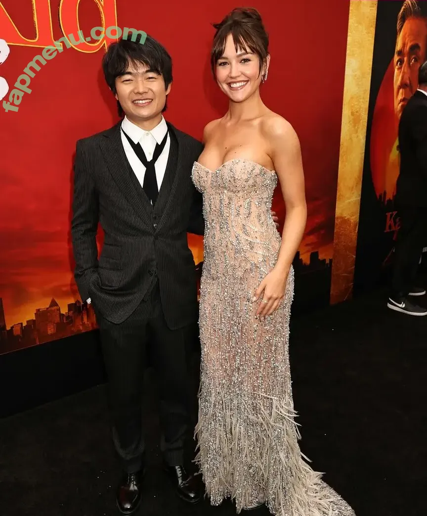 Sadie Stanley nude photo #0071 (sadieastanley)