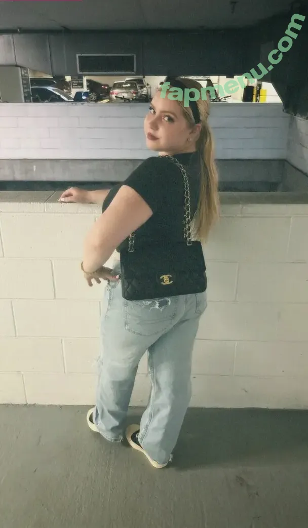 Sadie Stone nude photo #0208 (Sadie8808 / ssssadiestone)