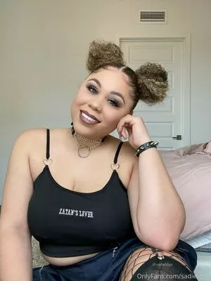 Sadiebbyc / coreankayy nude photo #0025