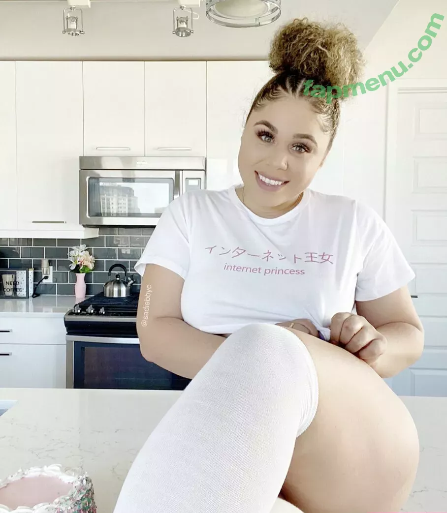 Sadiebbyc nude photo #0011 (coreankayy)