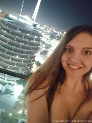 sadieholmesxxx / sillysadieholmes nude photo #0083