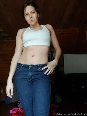 sadieholmesxxx / sillysadieholmes nude photo #0118