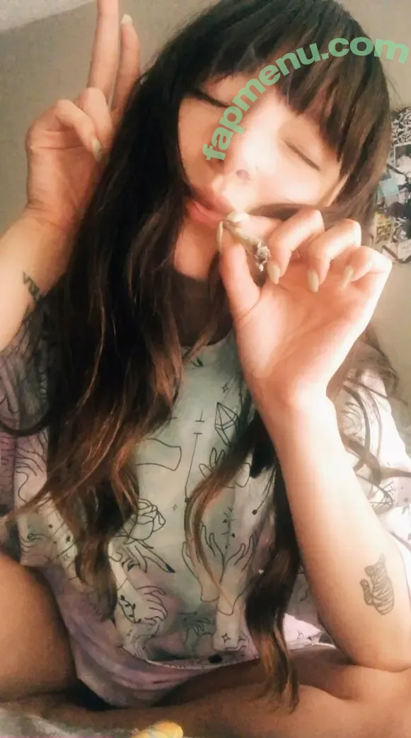 sadkittenkenna nude photo #0031 (kittandkenna)