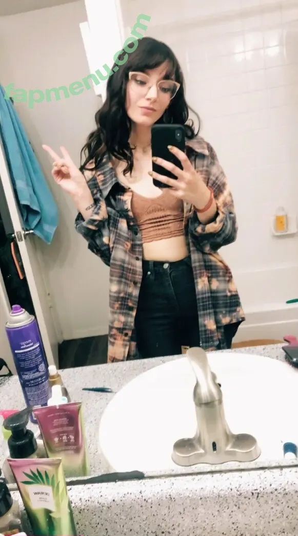 sadkittenkenna nude photo #0038 (kittandkenna)