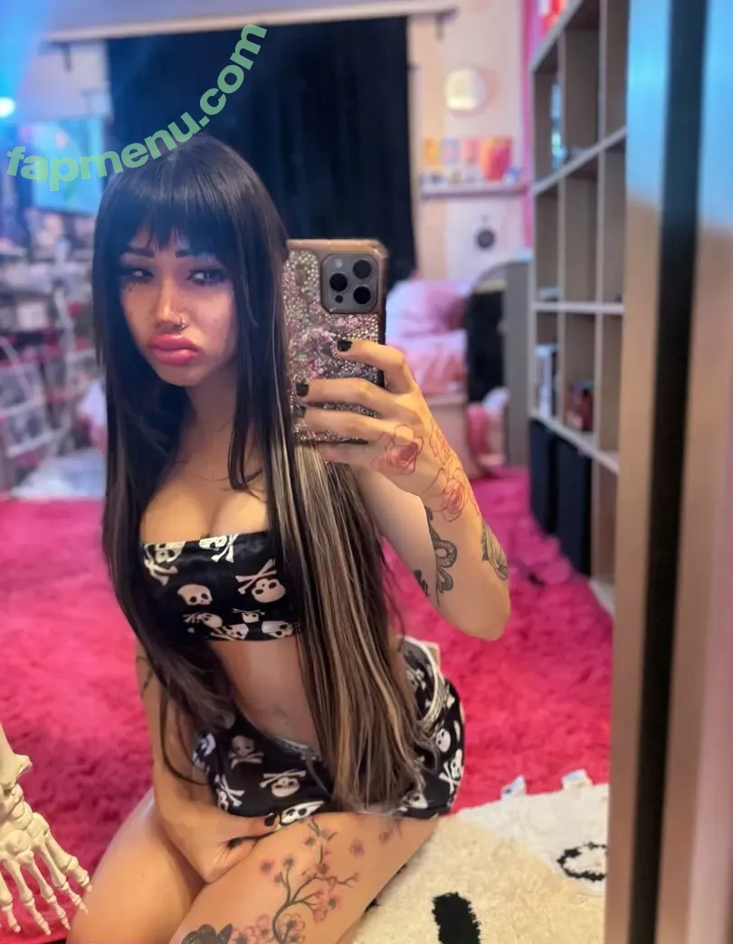 sadkittyprincess69 nude photo #0095 (sincerely__sammi)