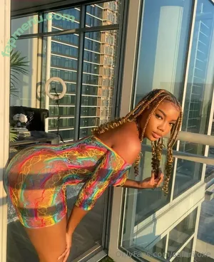 safarifree / safaree nude photo #0012