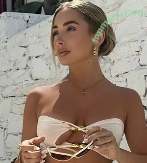 Saffron Barker / saffronbarker / thegoddesssaffron nude photo #0126