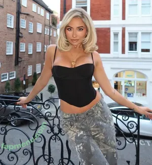 Saffron Barker / saffronbarker / thegoddesssaffron nude photo #0177