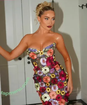 Saffron Barker / saffronbarker / thegoddesssaffron nude photo #0195
