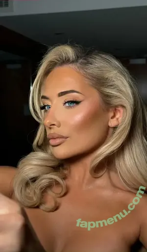 Saffron Barker / saffronbarker / thegoddesssaffron nude photo #0205