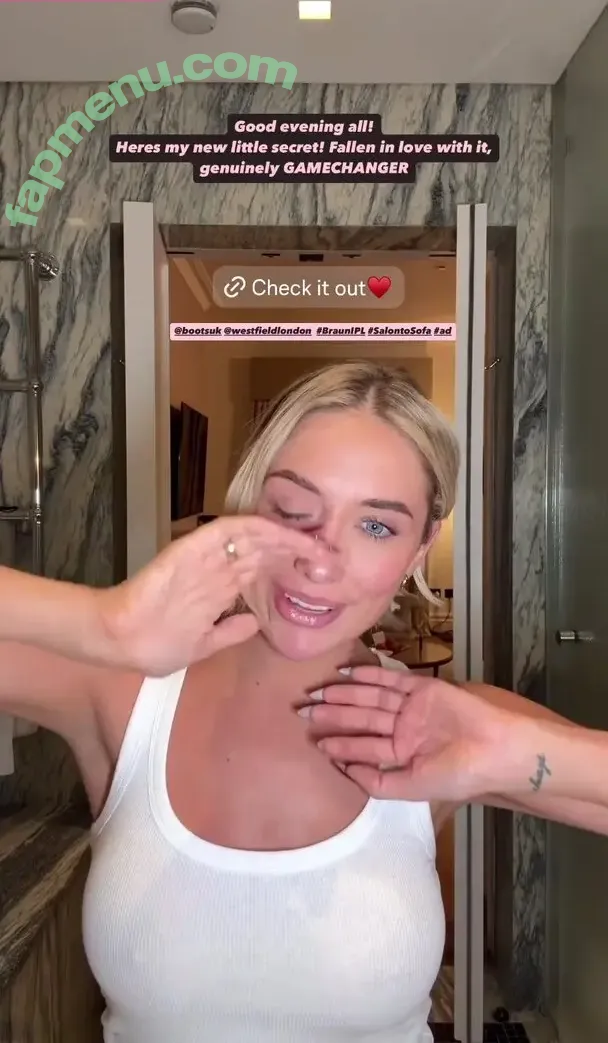Saffron Barker nude photo #0188 (saffronbarker / thegoddesssaffron)