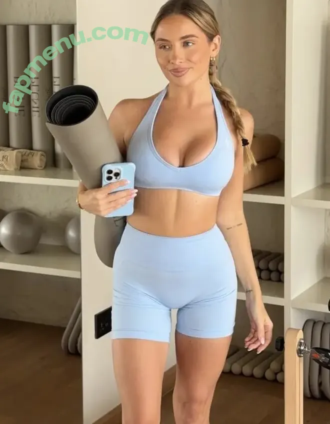 Saffron Barker nude photo #0410 (SaffronBarker / thegoddesssaffron)