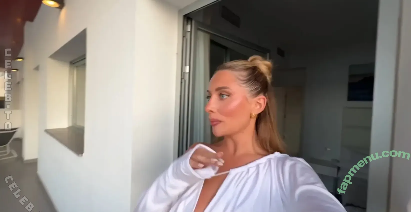 Saffron Barker nude photo #0414 (SaffronBarker / thegoddesssaffron)