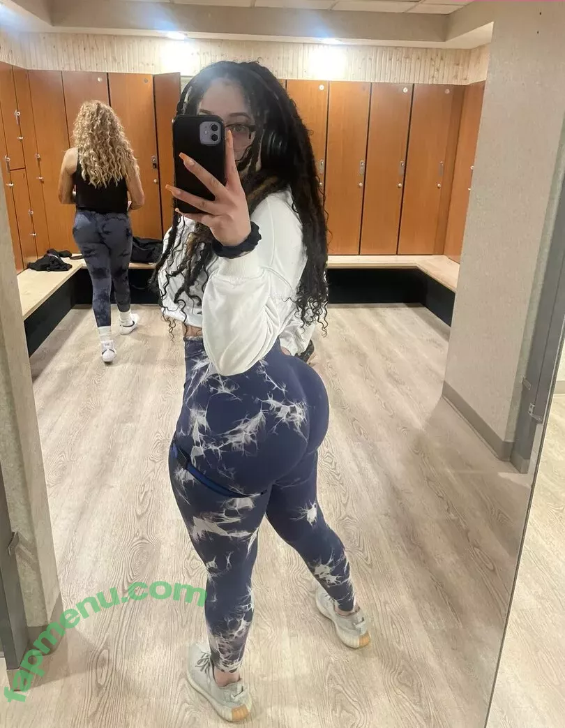 safiyaswrld nude photo #0007 (ThatsJustNique / safiyasworld)