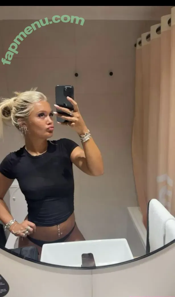 sagastq nude photo #0006 (saga.stq)