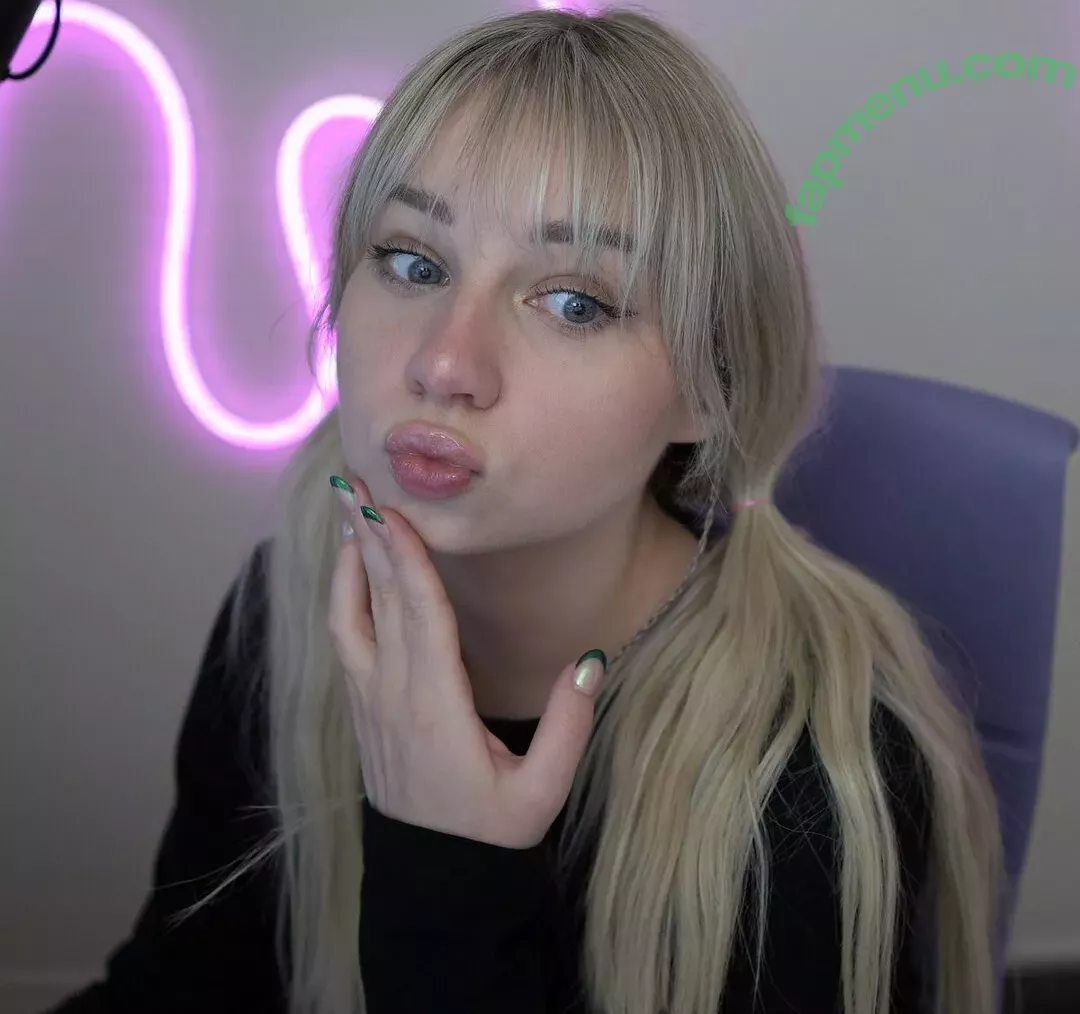 Sagemommy nude photo #0210 (Jessick / sagemommy69 / sagemommy_69 / sagemommysucks / uwumommysage)
