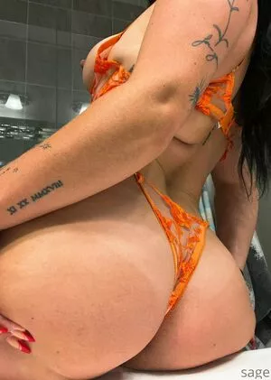 Sagexoxx nude photo #0009