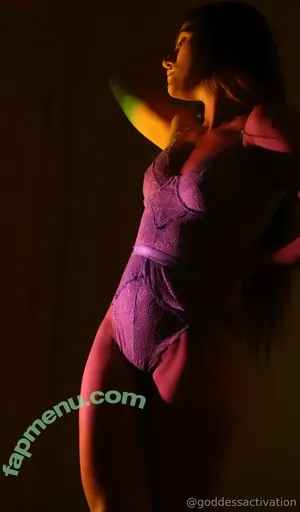  nude photo #0004