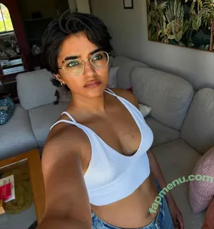 Sahana Srinivasan / sahana__srinivasan nude photo #0032