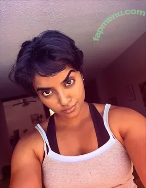 Sahana Srinivasan / sahana__srinivasan nude photo #0045