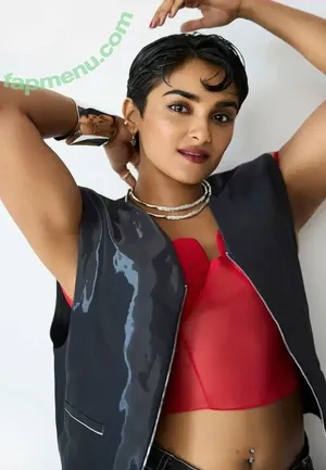 Sahana Srinivasan / sahana__srinivasan nude photo #0060