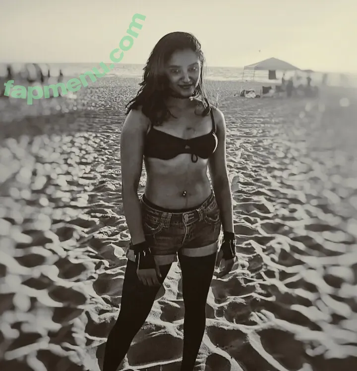 Sahana Srinivasan nude photo #0053 (sahana__srinivasan)