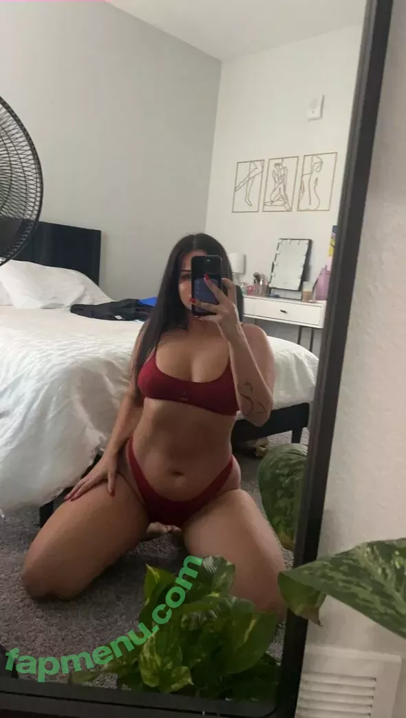 saharasdessert nude photo #0133 (katrinauaiv / sahara99073034)