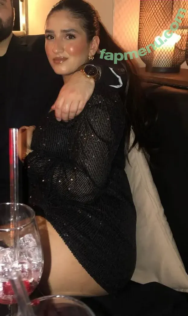 SAHARMHD nude photo #0003 (SAHARMHD)