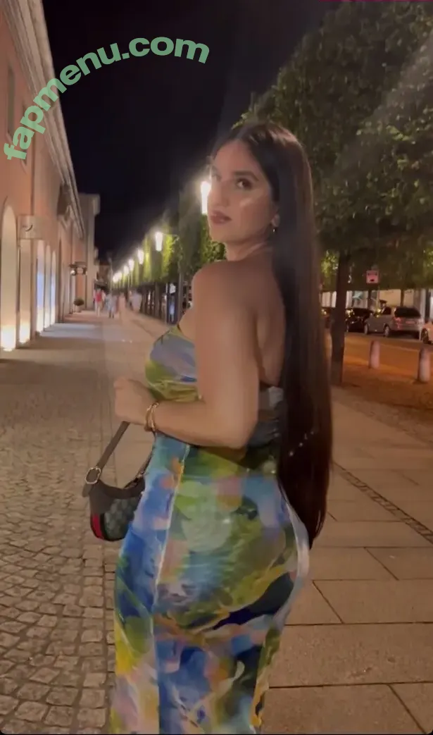 SAHARMHD nude photo #0032 (SAHARMHD)