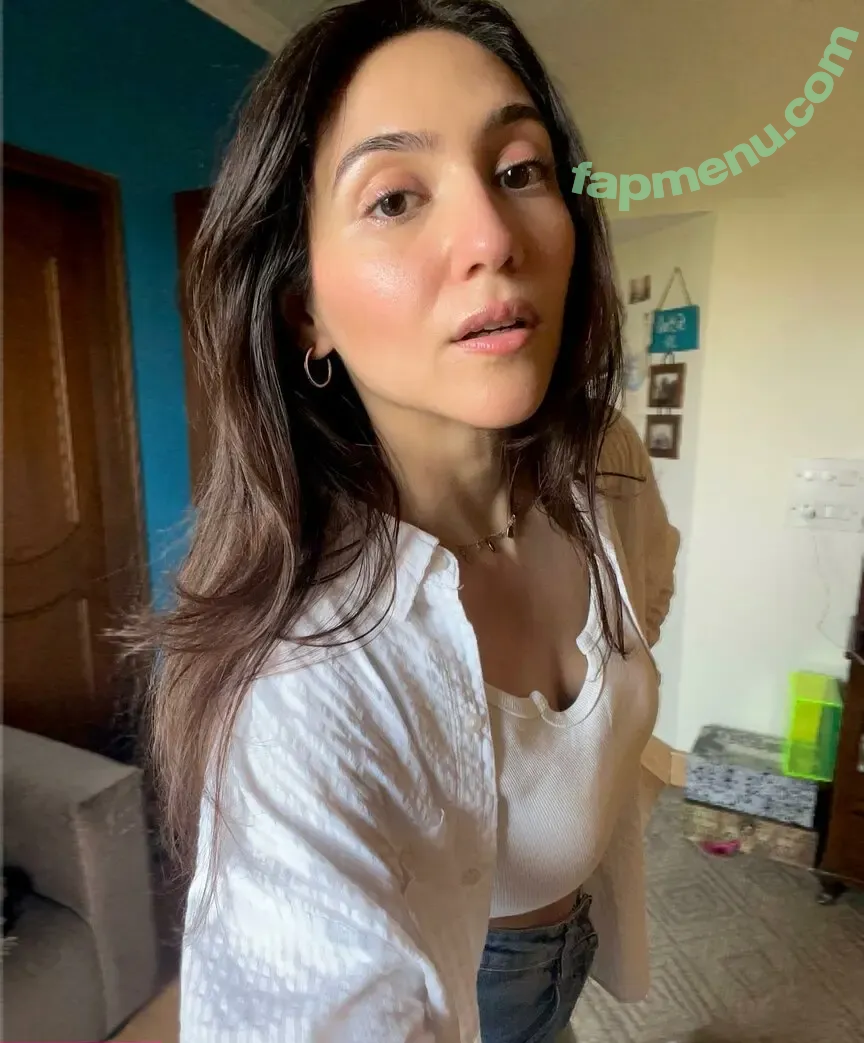 Sahiba Bali nude photo #0019 (sahibabali)