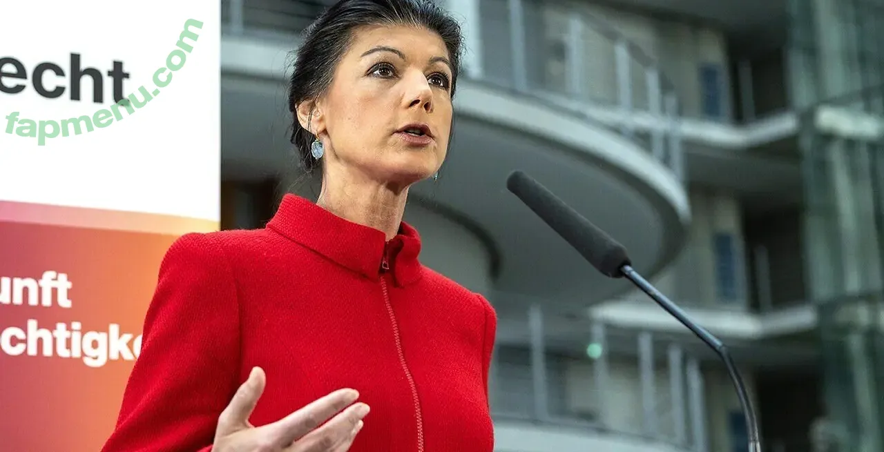 Sahra Wagenknecht nude photo #0020 (Sahra Wagenknecht)