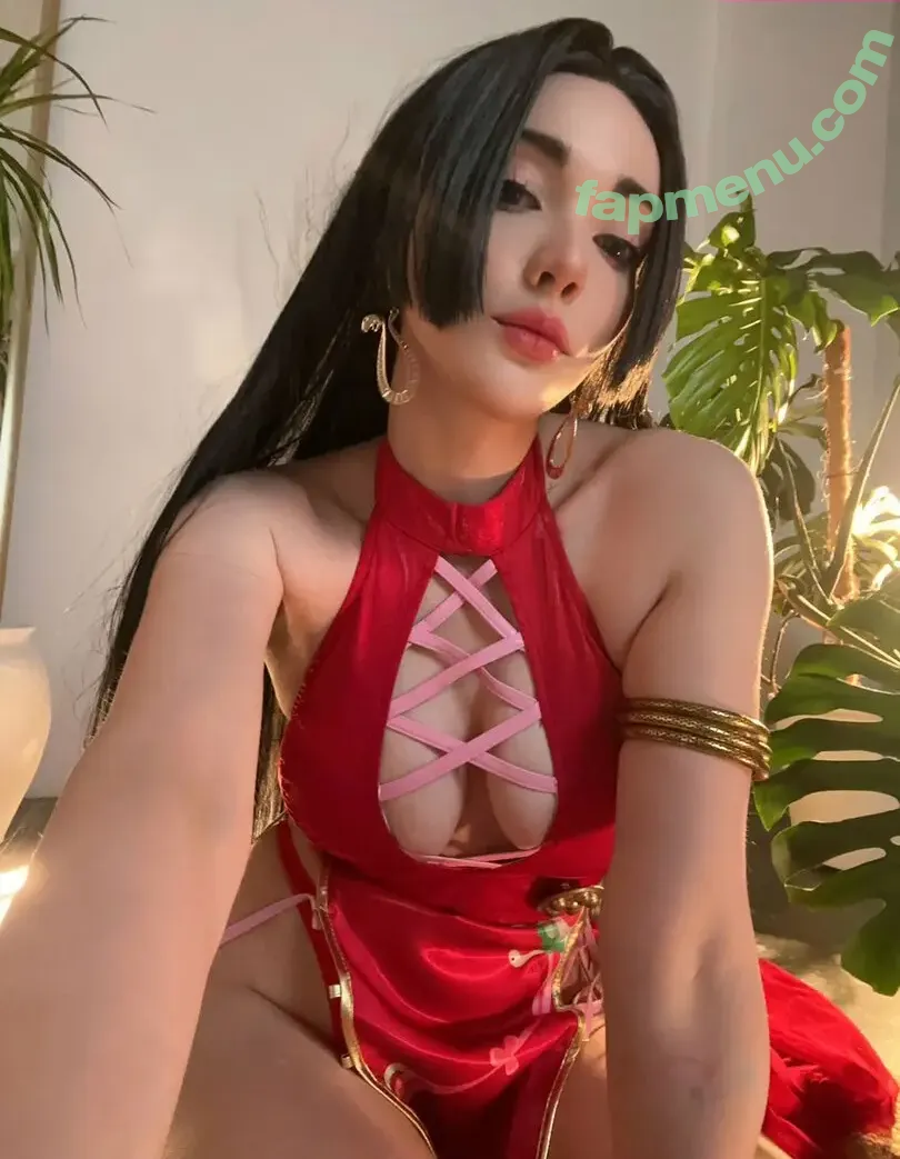 Sai Westwood nude photo #0153 (Misaki Sai / SaiWestwood / saiwest)