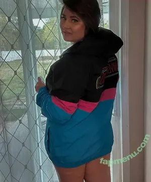 Saige Wilds Video Store / saige.wilds / saige_wilds / saigewildsvideostore nude photo #0014