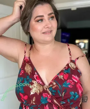Saige Wilds Video Store / saige.wilds / saige_wilds / saigewildsvideostore nude photo #0027