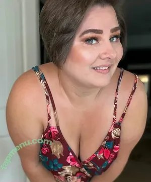 Saige Wilds Video Store / saige.wilds / saige_wilds / saigewildsvideostore nude photo #0031